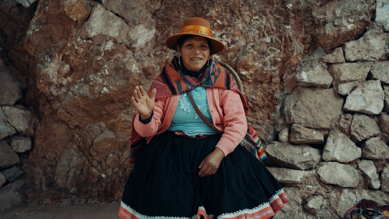 Maestra Lucia, Peru